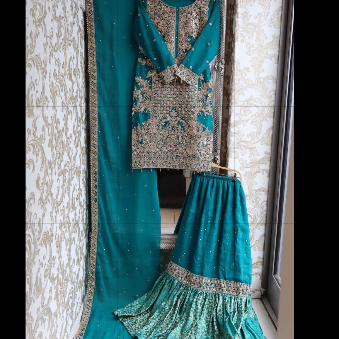 Banarsi Flare Lehnga/Skirt & Mid Length Kameez